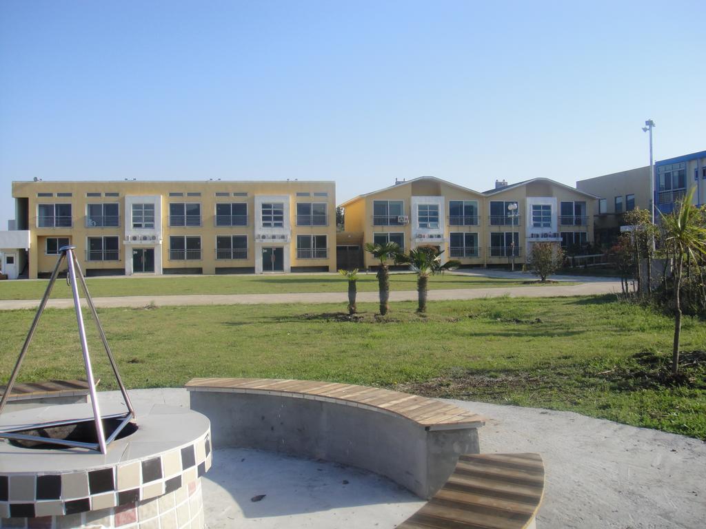 Geomunoreum Hostel Чеджудо Экстерьер фото