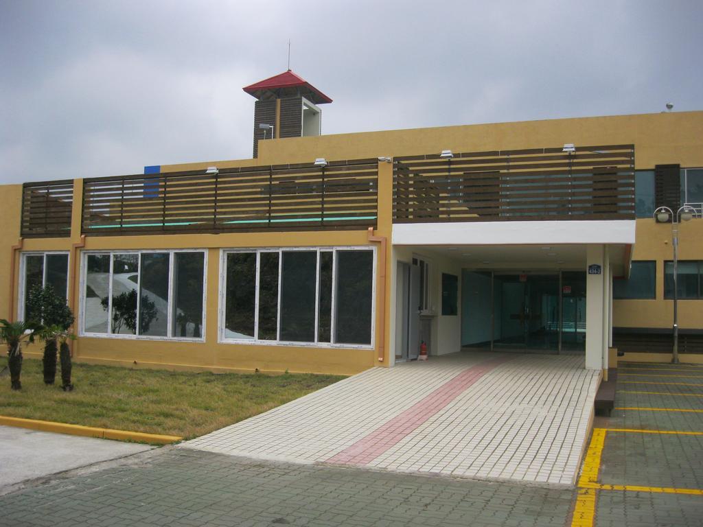 Geomunoreum Hostel Чеджудо Экстерьер фото